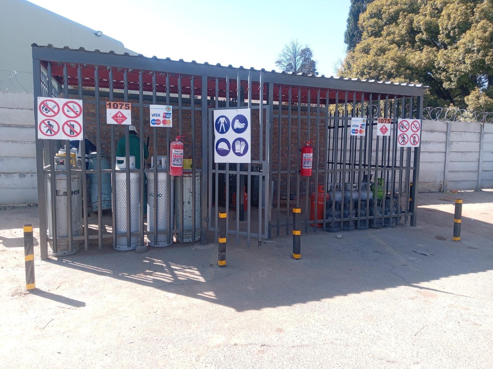 Ignitx Gas Solutions LPG cylinder yard
